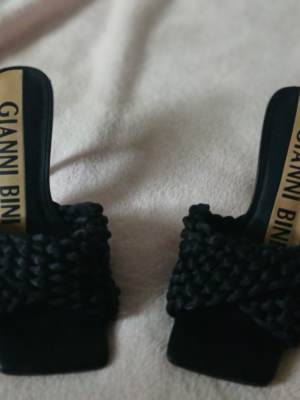 Gianni Bini Black Braided Slide Heel - Picture 2 of 2